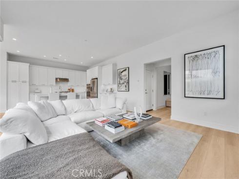 107 Plum Lily , Irvine, CA