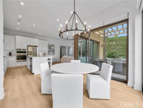 107 Plum Lily , Irvine, CA