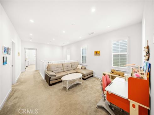 114 Yuba , Irvine, CA