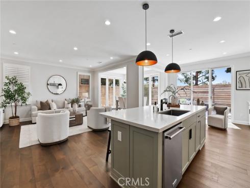 64  Painted Cameo  , Irvine, CA