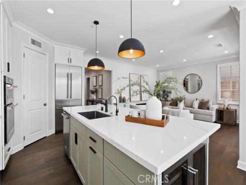 64  Painted Cameo  , Irvine, CA