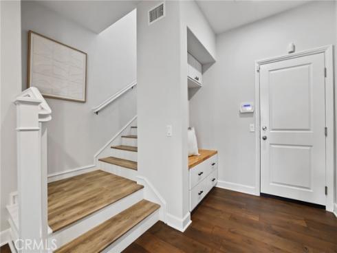 64  Painted Cameo  , Irvine, CA