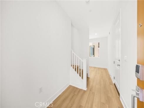 470 Lobata , Irvine, CA