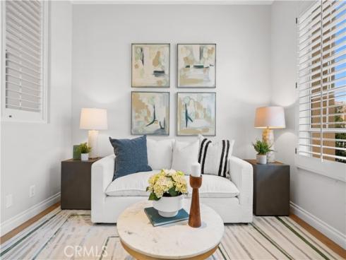 4 Crivelli Aisle , Irvine, CA