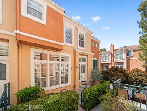 4 Crivelli Aisle , Irvine, CA