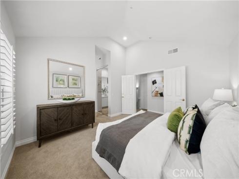 4 Crivelli Aisle , Irvine, CA