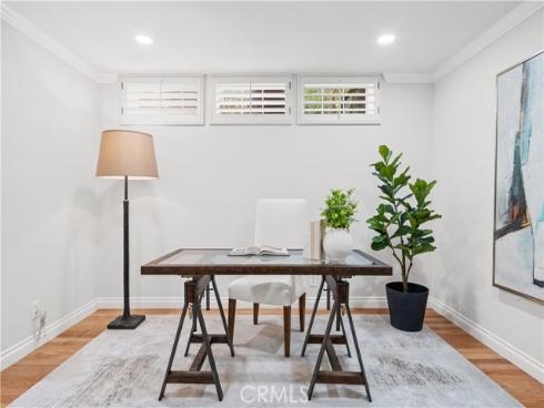 4 Crivelli Aisle , Irvine, CA