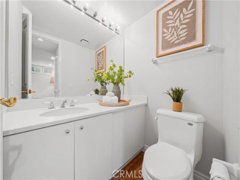 4 Crivelli Aisle , Irvine, CA