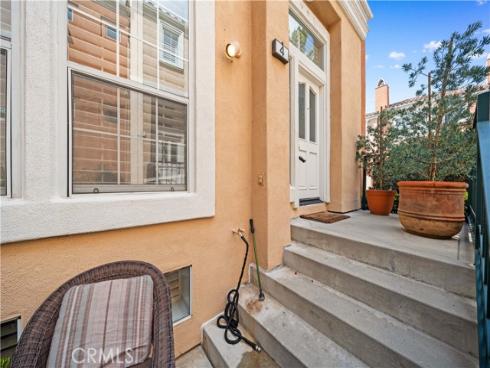 4 Crivelli Aisle , Irvine, CA