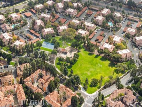 4 Crivelli Aisle , Irvine, CA