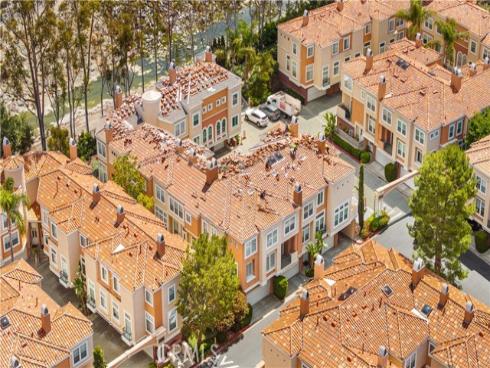 4 Crivelli Aisle , Irvine, CA