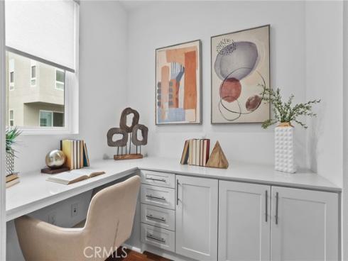 2206 Synergy , Irvine, CA