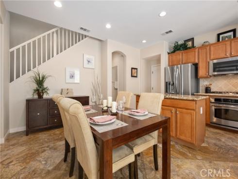 182 Rhapsody , Irvine, CA