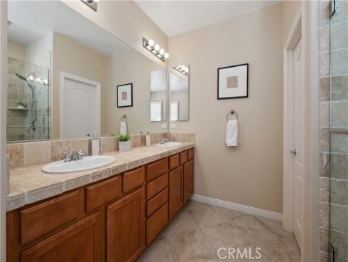 182 Rhapsody , Irvine, CA