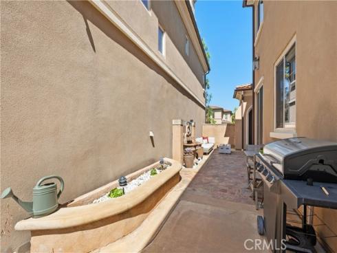 182 Rhapsody , Irvine, CA