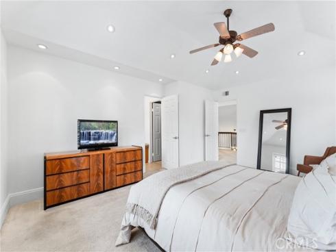 15 Firestone 4 , Irvine, CA