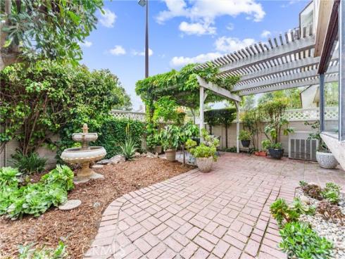 15 Firestone 4 , Irvine, CA