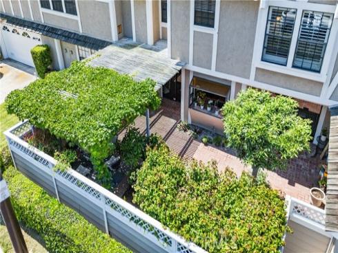 15 Firestone 4 , Irvine, CA