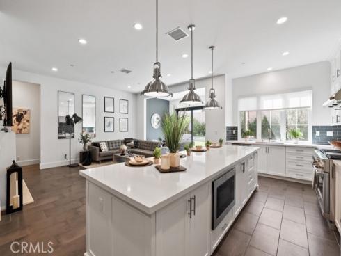 91 Rockinghorse , Irvine, CA