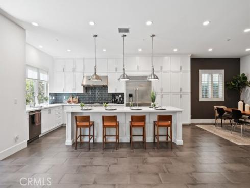 91 Rockinghorse , Irvine, CA