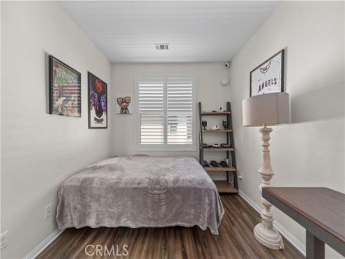 135 Neptune , Irvine, CA