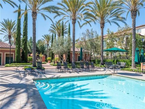 135 Neptune , Irvine, CA