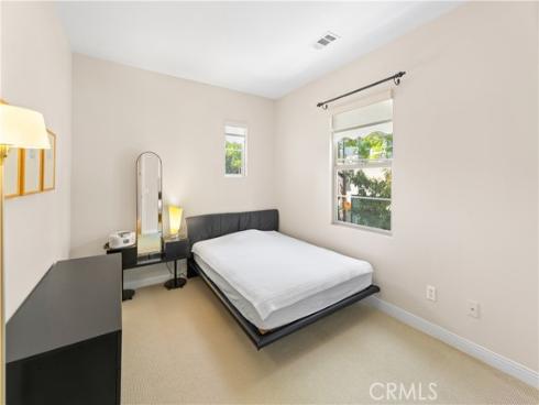 27 Milrose , Irvine, CA