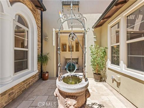 27 Milrose , Irvine, CA