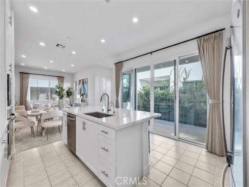 251 Novel , Irvine, CA