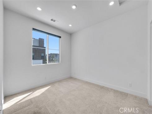 251 Novel , Irvine, CA