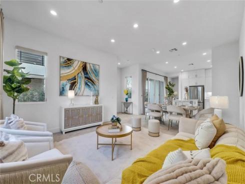 251 Novel , Irvine, CA