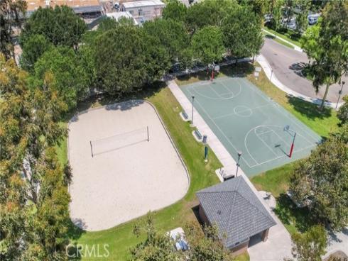 10 Spring , Irvine, CA