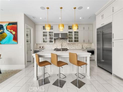 244 Coal Mine , Irvine, CA