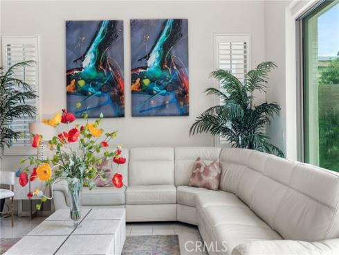 244 Coal Mine , Irvine, CA