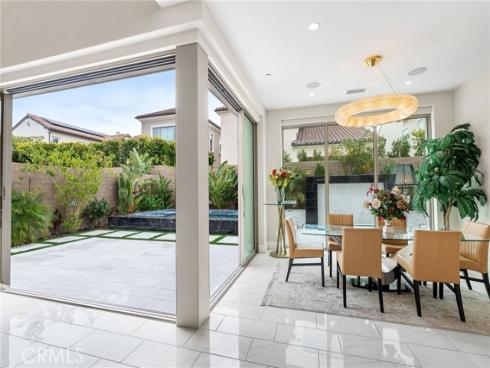 244 Coal Mine , Irvine, CA