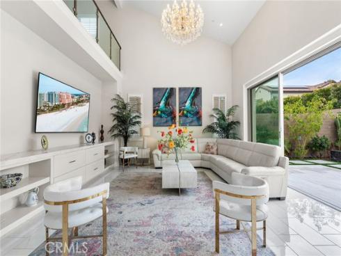 244 Coal Mine , Irvine, CA