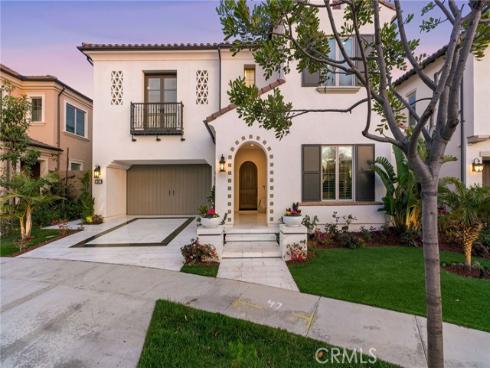 244 Coal Mine , Irvine, CA