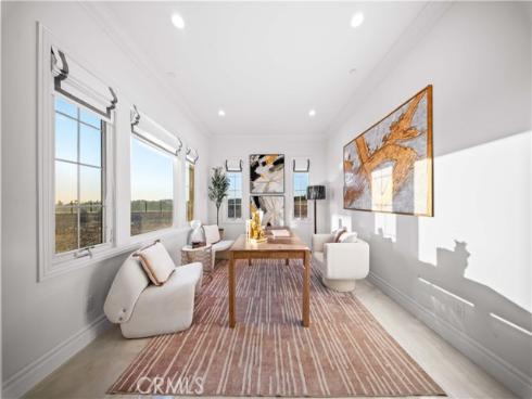 100 Headwaters , Irvine, CA