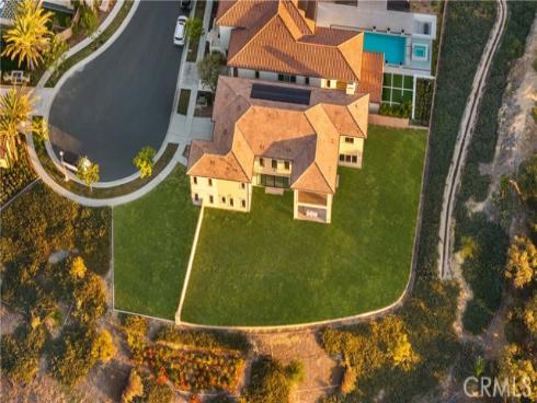 100 Headwaters , Irvine, CA