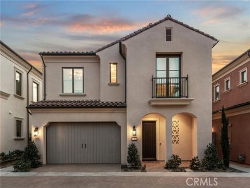 103 Winnett , Irvine, CA