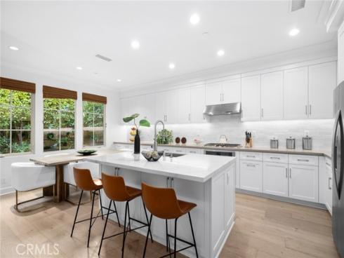 84 Bianco , Irvine, CA