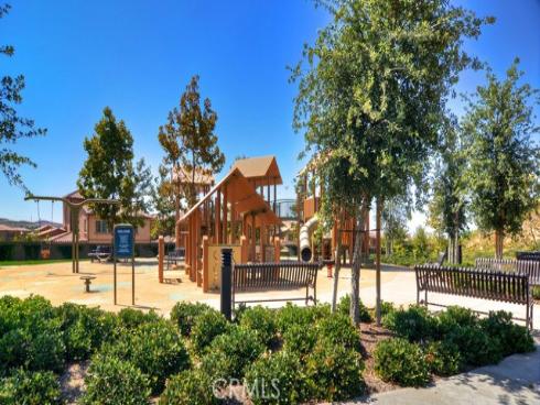 84 Bianco , Irvine, CA