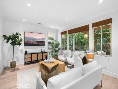 84 Bianco , Irvine, CA