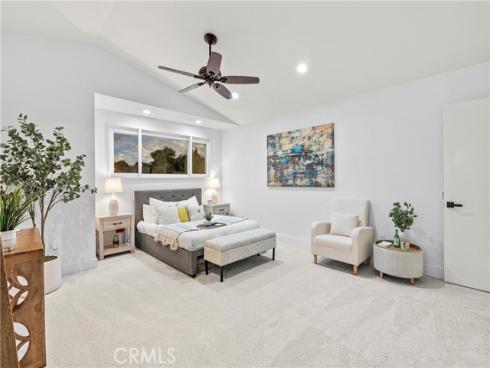 30 Yorktown , Irvine, CA