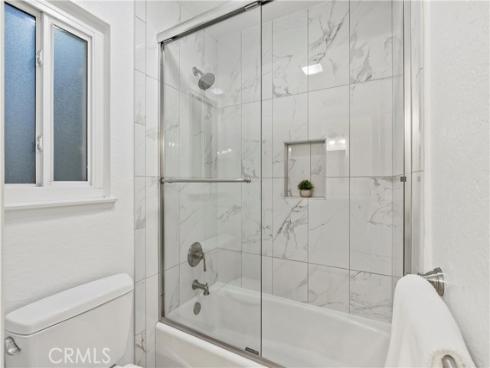 30 Yorktown , Irvine, CA