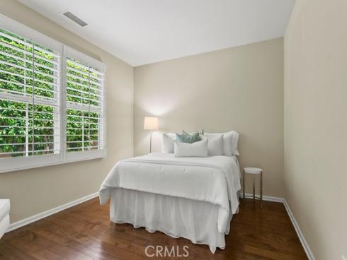 56 Marblehead , Irvine, CA