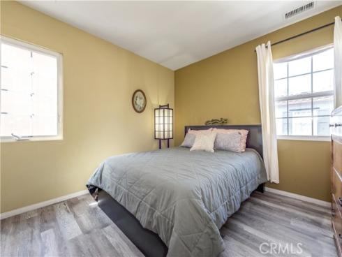 80 Great Lawn , Irvine, CA