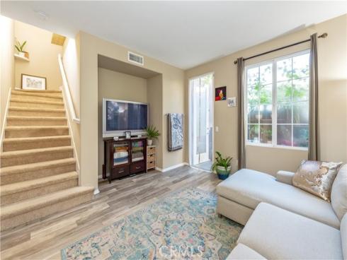 80 Great Lawn , Irvine, CA