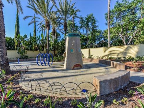 80 Great Lawn , Irvine, CA