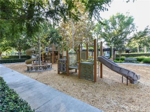 80 Great Lawn , Irvine, CA